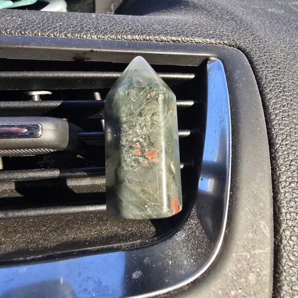 African Bloodstone Crystal Tower Vent Clip - Picture 1 of 4